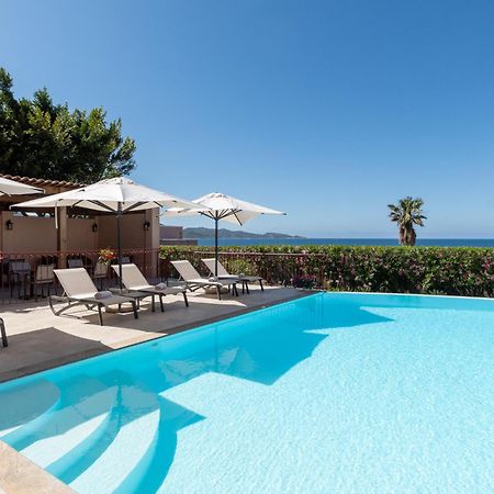 Hotel Demeure Loredana Сен-Флоран Екстер'єр фото