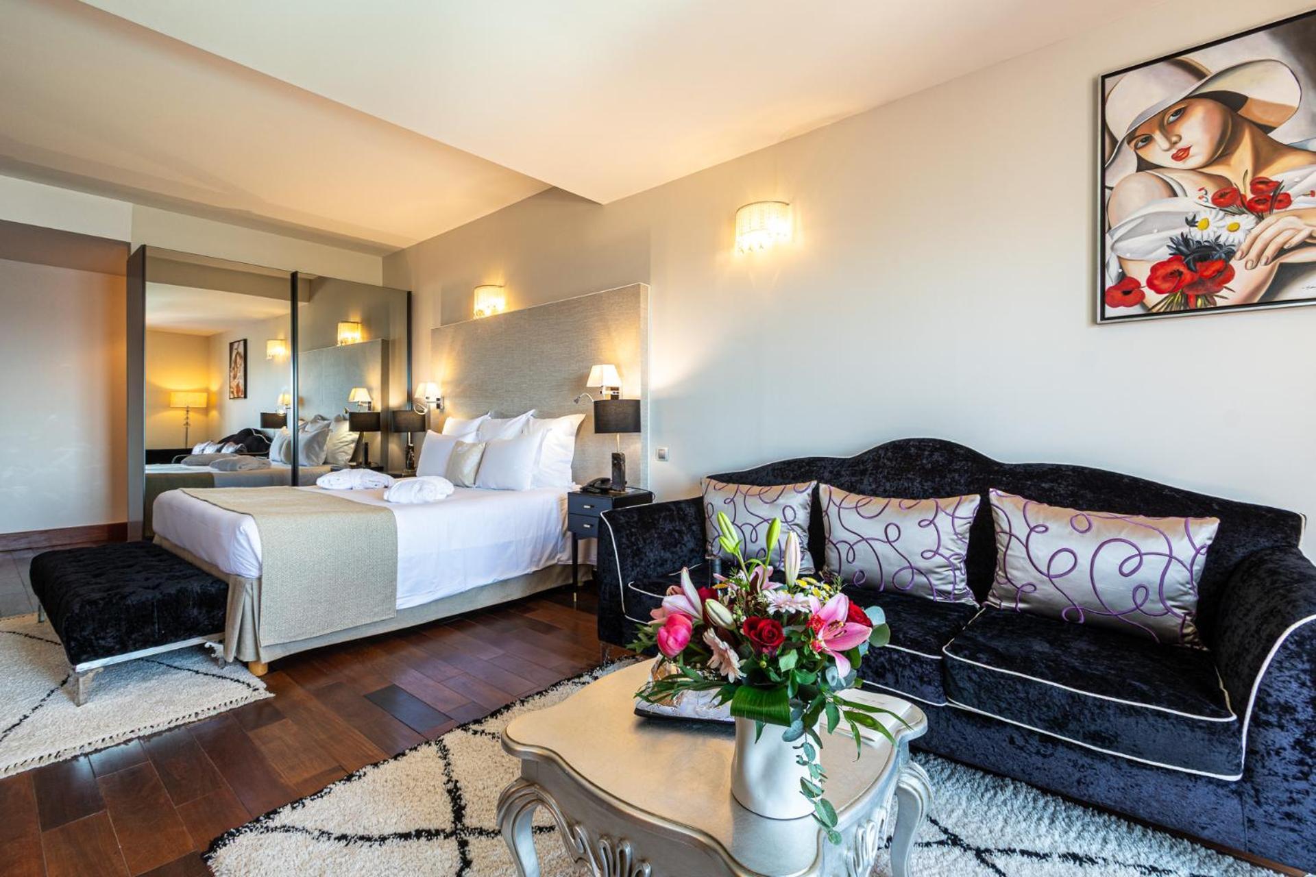 Hotel Demeure Loredana Сен-Флоран Екстер'єр фото