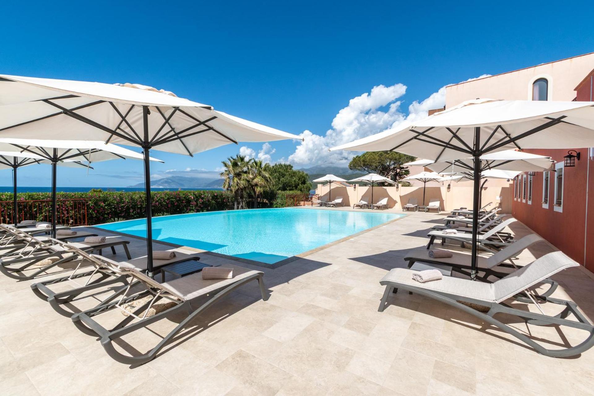 Hotel Demeure Loredana Сен-Флоран Екстер'єр фото